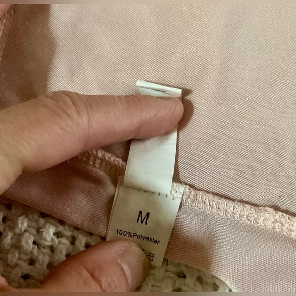 Shein velvet crop top. Size M - Picture 3 of 5